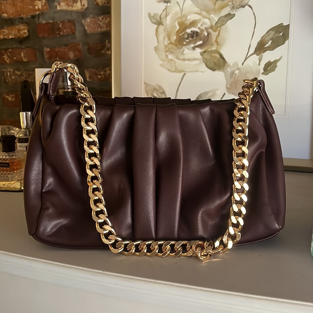 Shoulder bag